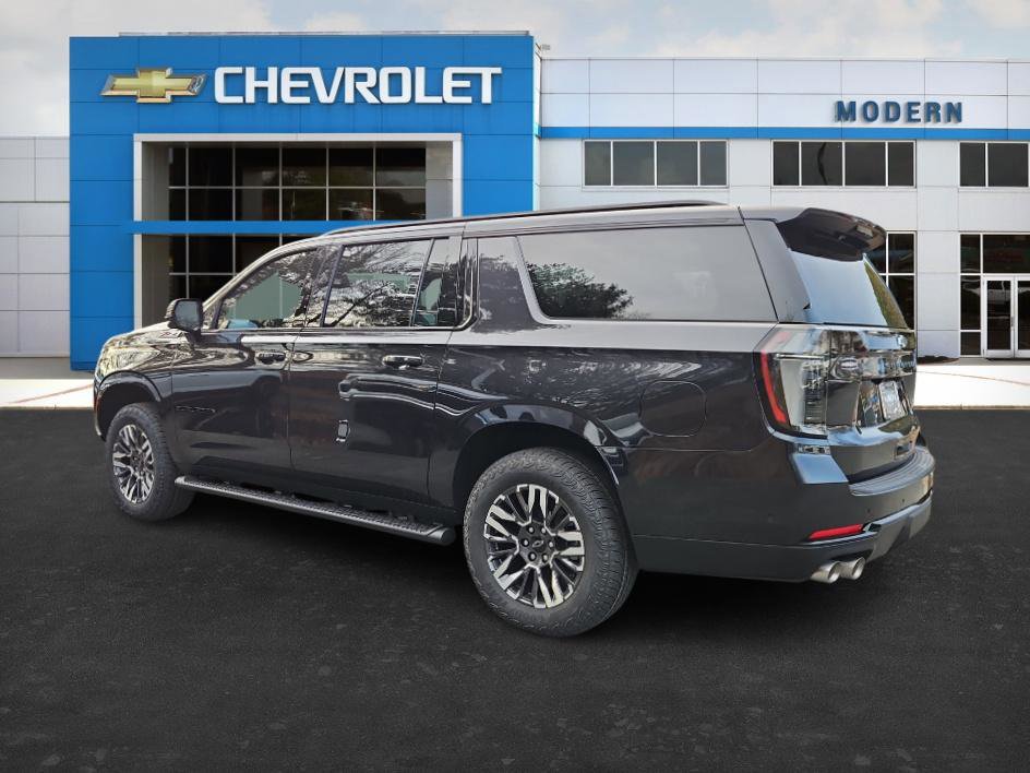 New 2026 Chevrolet Suburban Z71 w/ Z71 Off-Road Package image 3