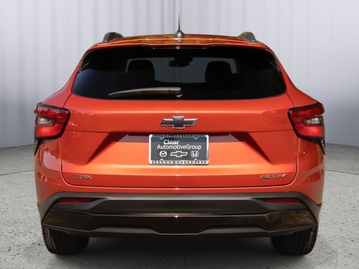 Used 2024 Chevrolet Trax ACTIV w/ Driver Confidence Package FWD image 21
