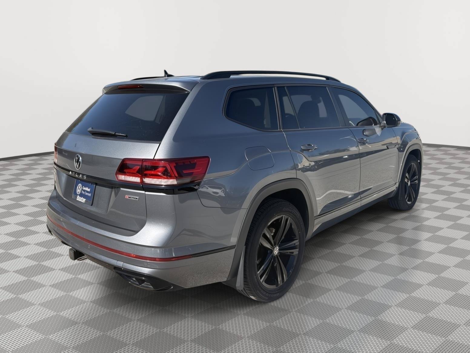 Certified 2022 Volkswagen Atlas SEL R-Line AWD/4WD image 25