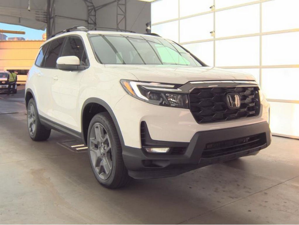 Used 2022 Honda Passport EX-L image 4