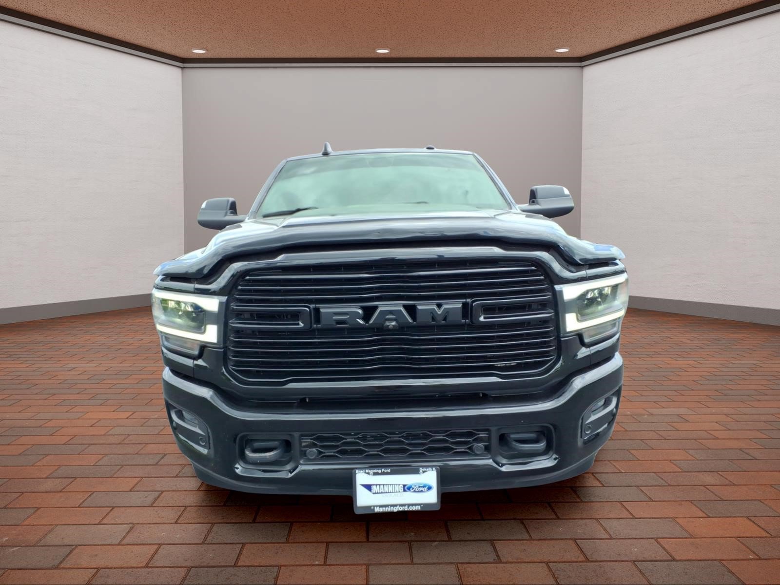 Used 2020 RAM 2500 Laramie w/ Night Edition AWD/4WD image 3
