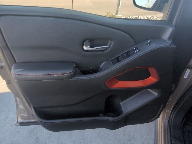 Used 2022 Nissan Frontier PRO-4X w/ Technology Package AWD/4WD image 19