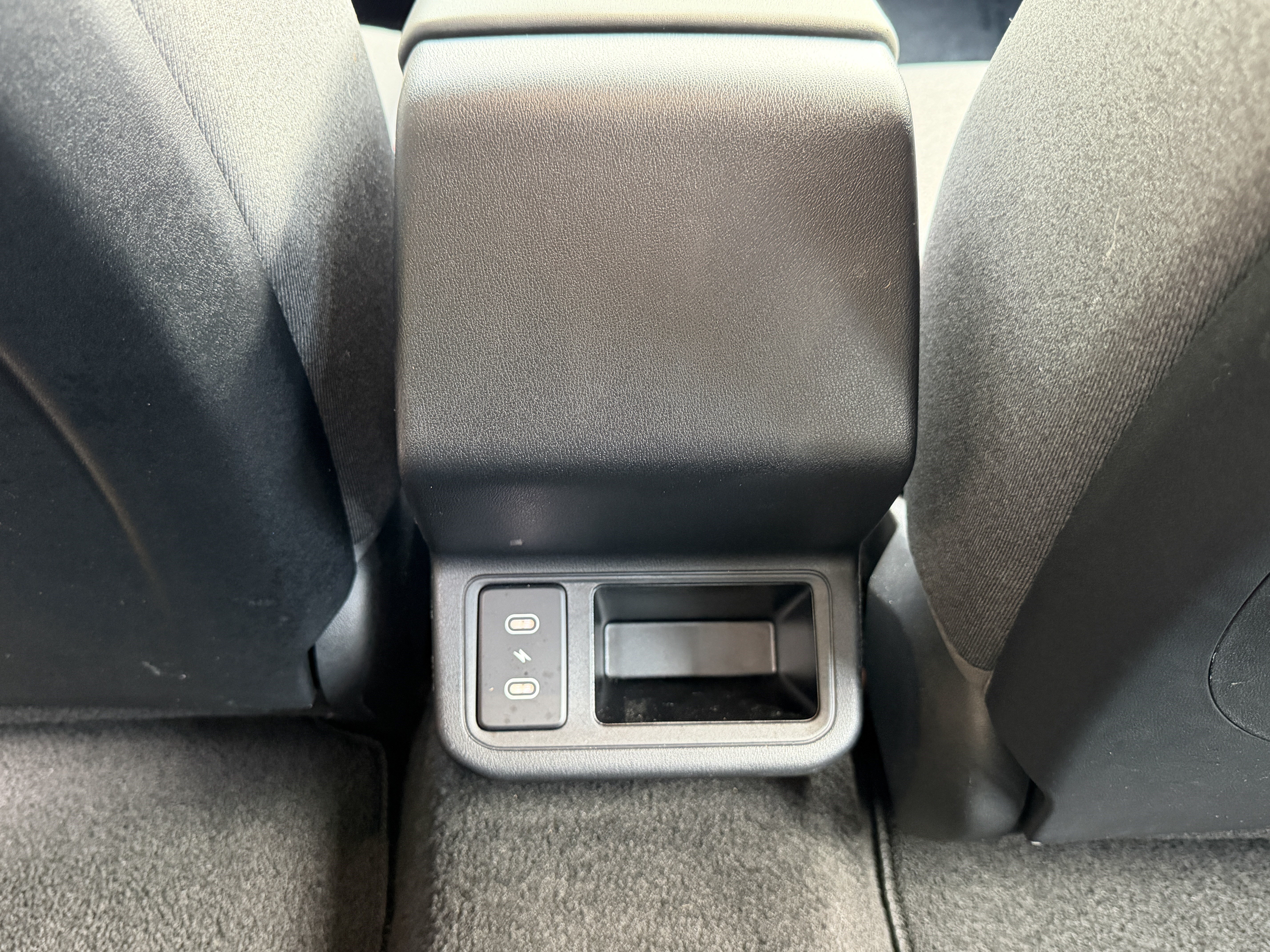 Used 2025 Kia K4 EX FWD image 54