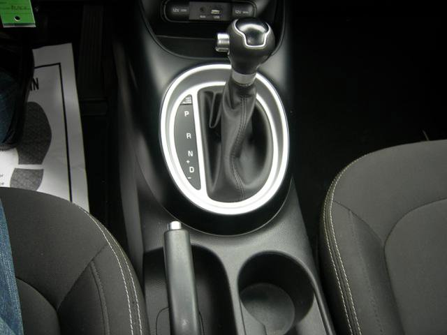 Used 2019 Kia Soul image 14