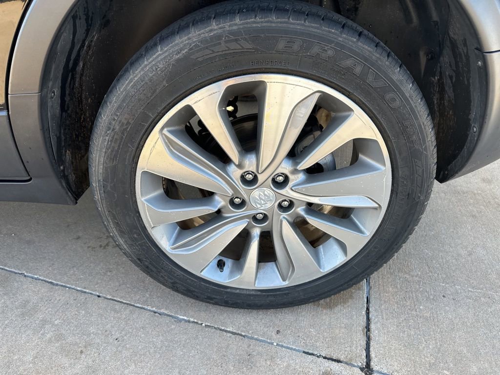 Used 2020 Buick Encore Preferred w/ Safety Package FWD image 8