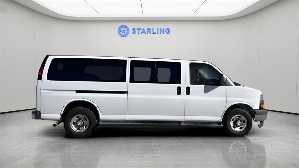 Used 2019 Chevrolet Express 3500 LT w/ LT Preferred Equipment Group image 11