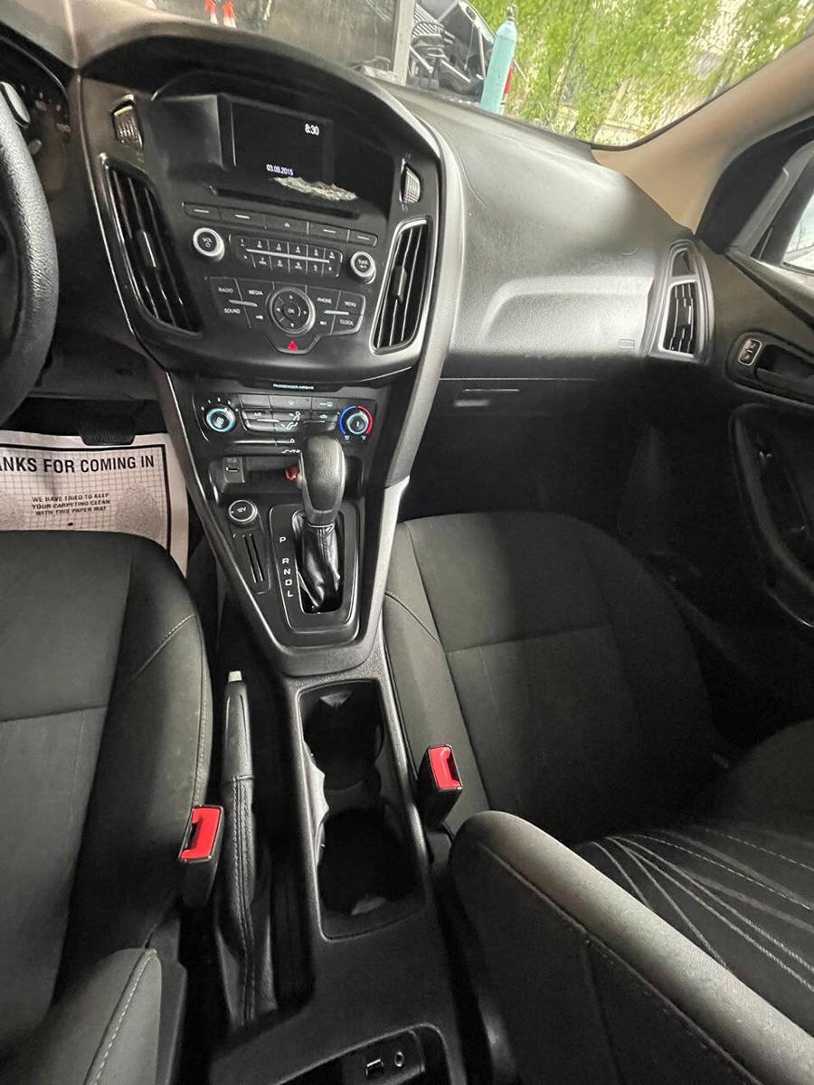 Used 2015 Ford Focus S FWD image 5