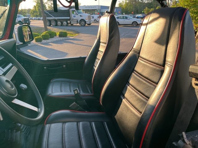 Used 1993 Jeep Wrangler S AWD/4WD image 8