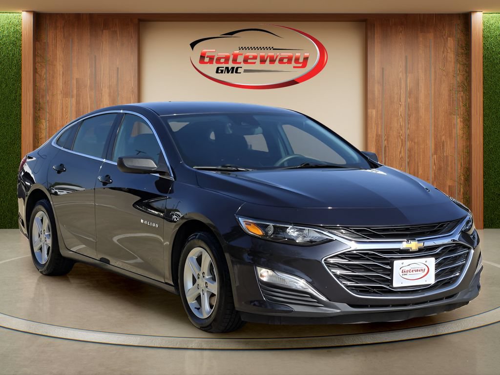 Used 2023 Chevrolet Malibu LS FWD image 3