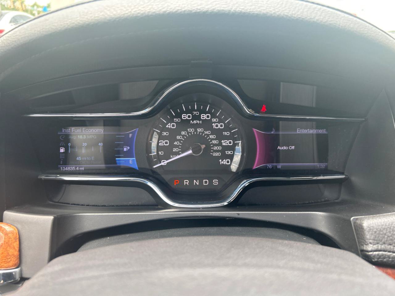 Used 2013 Lincoln MKS AWD image 14