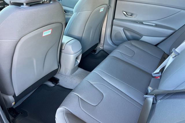 New 2026 Hyundai Elantra SE image 12