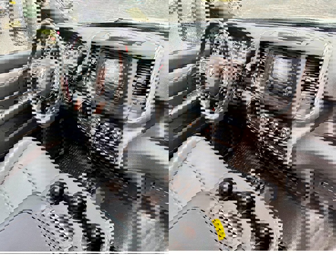 New 2024 RAM 5500 Tradesman image 16