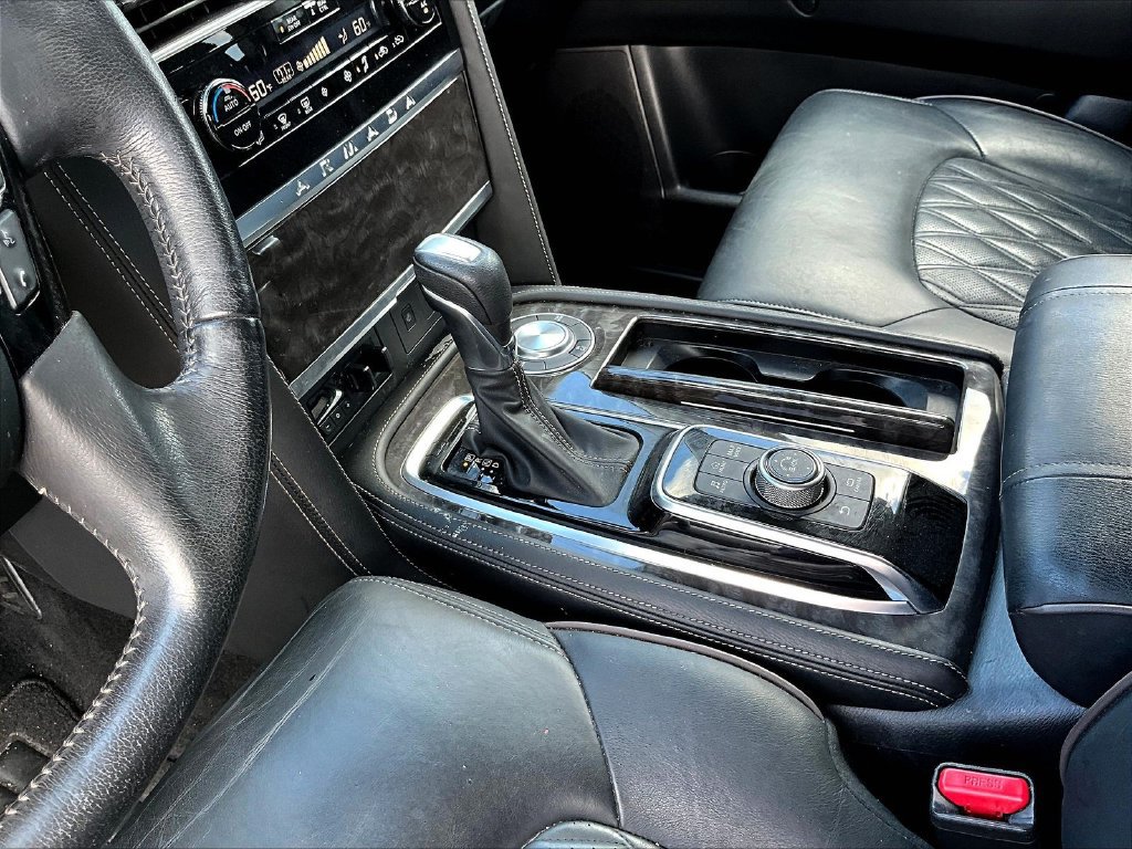 Used 2022 Nissan Armada Platinum w/ Captain's Chairs Package RWD image 17