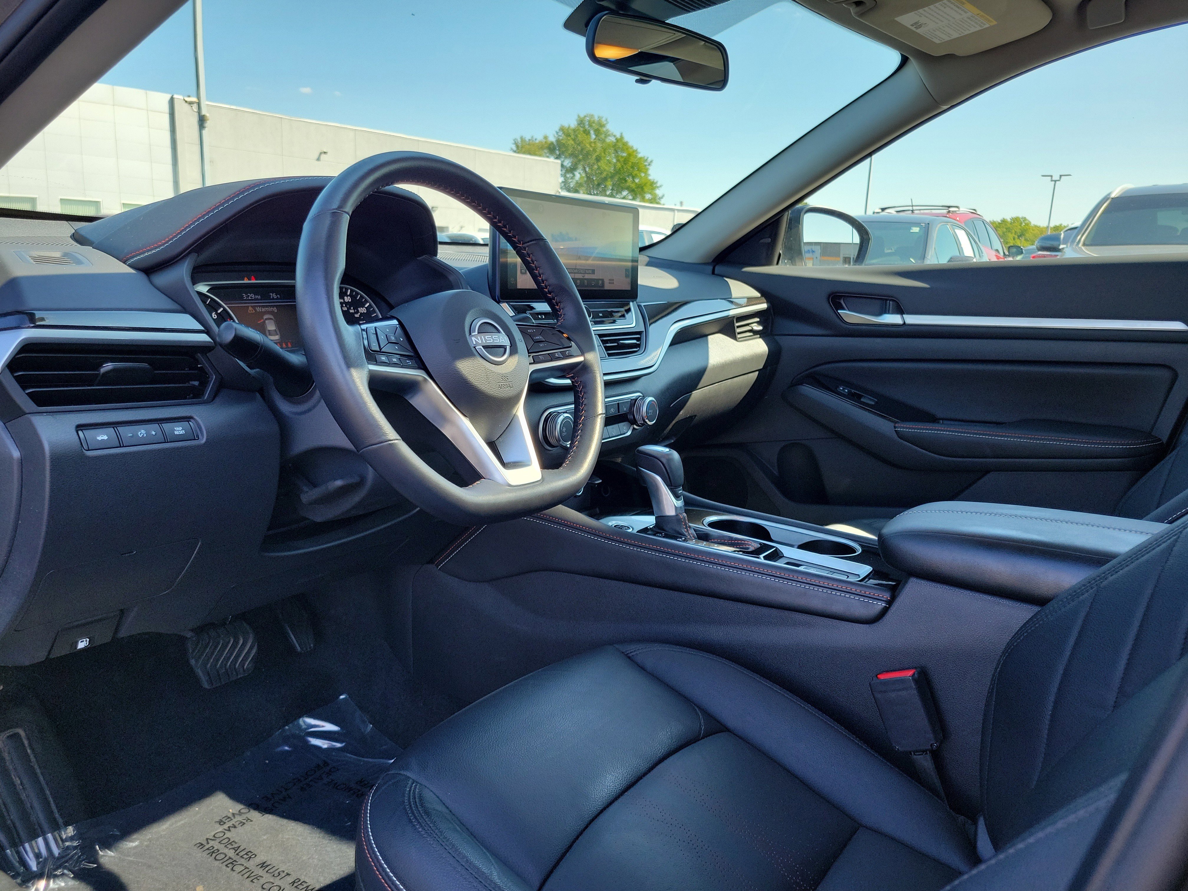 Certified 2024 Nissan Altima 2.5 SR w/ SR Premium Package image 19