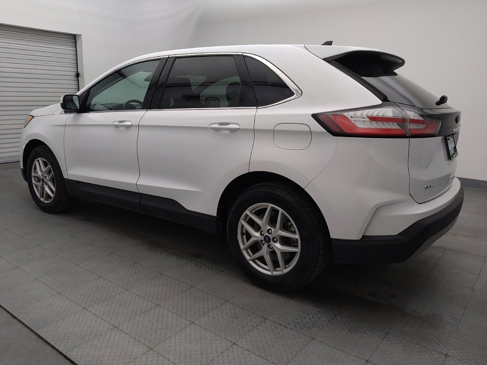 Used 2022 Ford Edge SEL image 3
