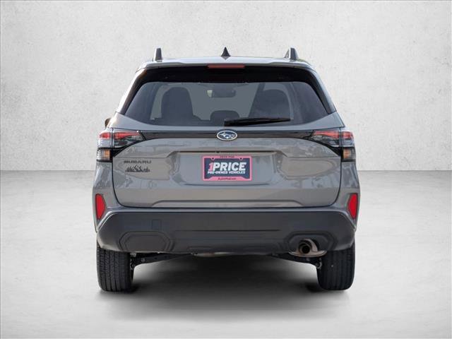 Used 2025 Subaru Forester Premium image 6