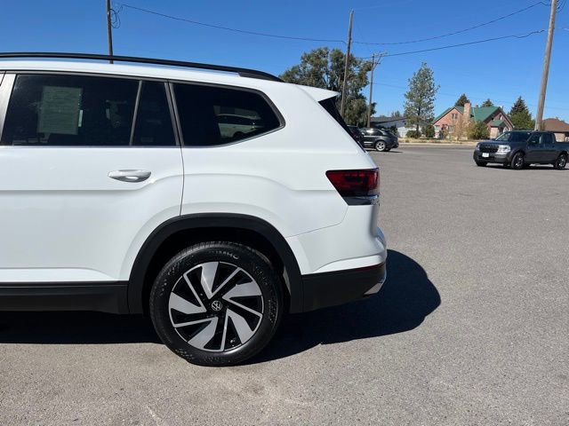 Used 2024 Volkswagen Atlas SE AWD/4WD image 9