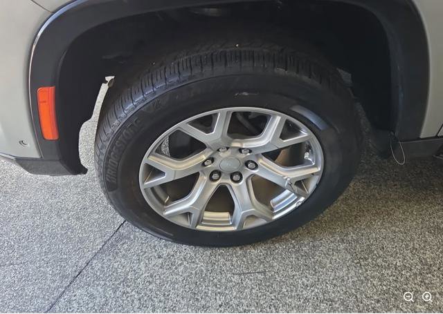 Used 2022 Jeep Wagoneer Series II w/ Convenience Group I image 19