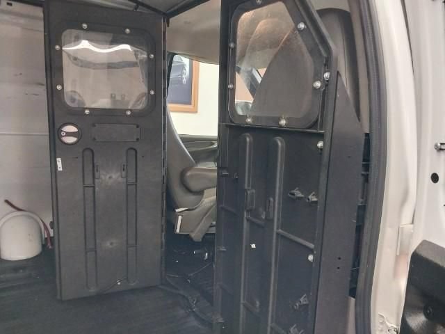 Used 2013 GMC Savana 2500 w/ Cold Climate Package RWD image 4