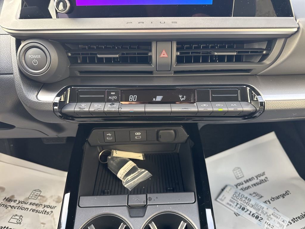 New 2026 Toyota Prius LE image 18