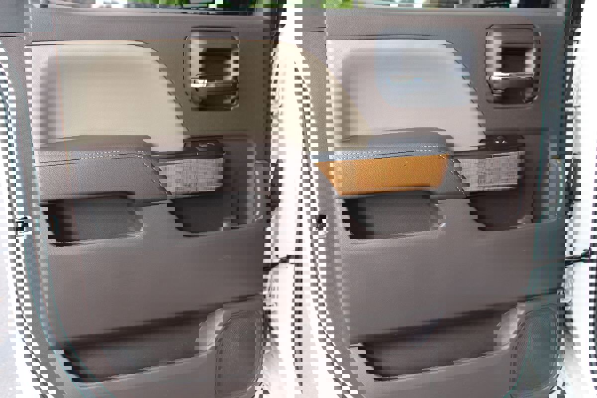 Used 2017 GMC Sierra 1500 SLT image 14