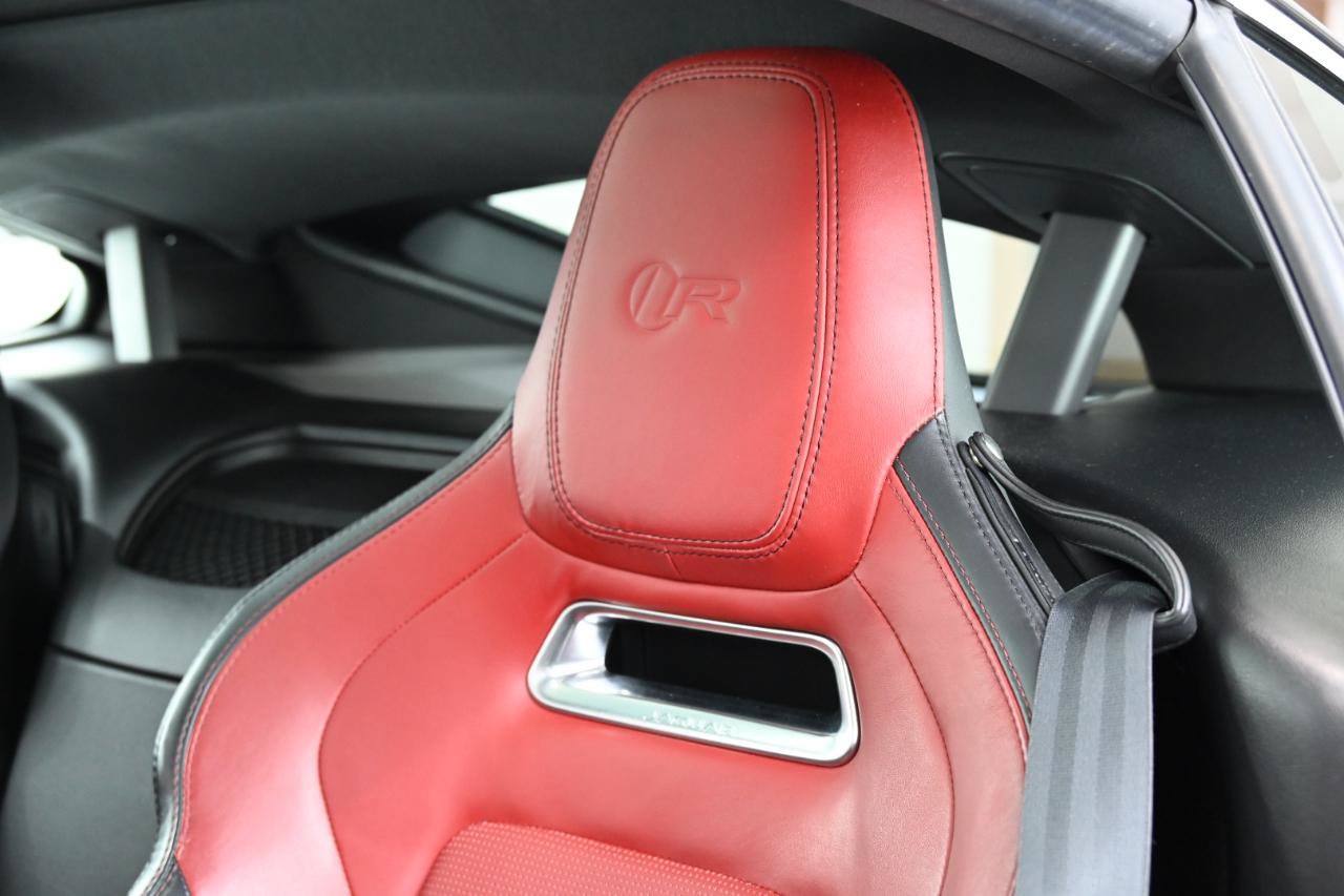 Used 2019 Jaguar F-TYPE R AWD/4WD image 20