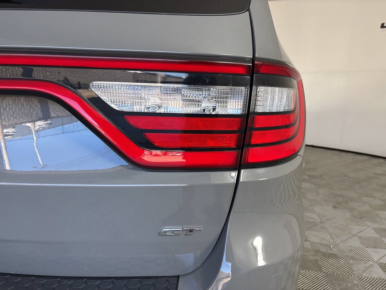 Used 2024 Dodge Durango GT RWD image 24