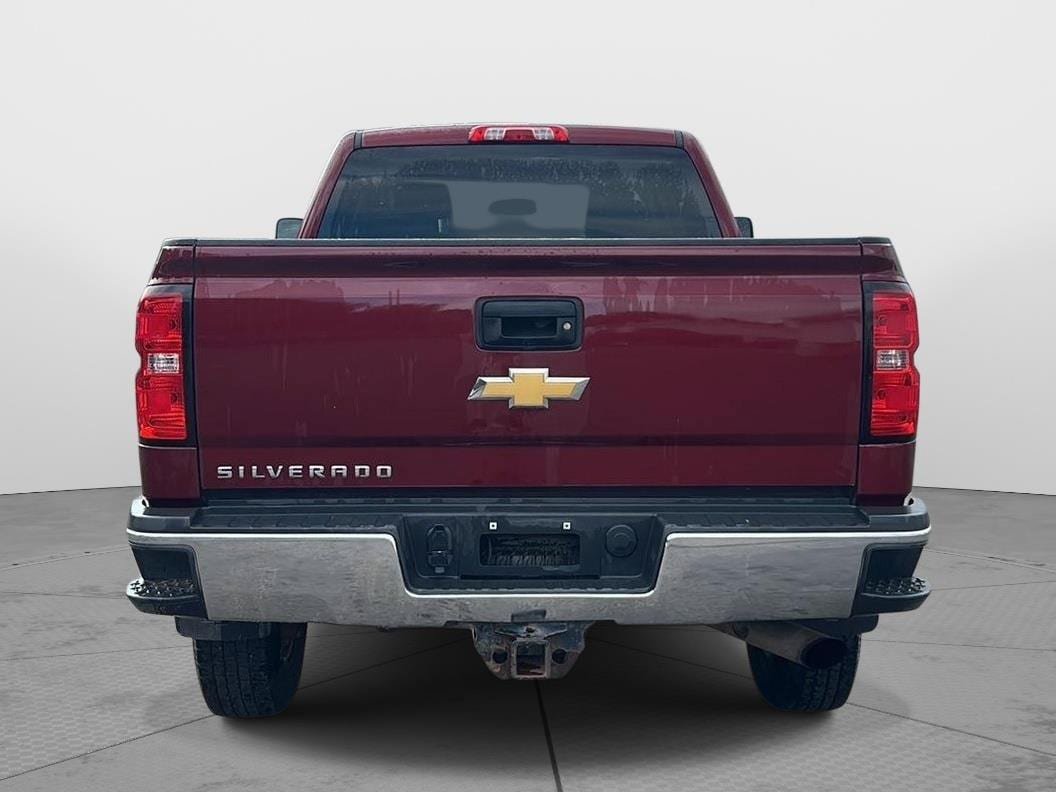 Used 2015 Chevrolet Silverado 2500 LT w/ LT Convenience Package AWD/4WD image 4