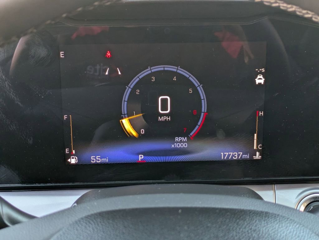 Used 2025 Chevrolet Trax LT w/ LT Convenience Package image 22