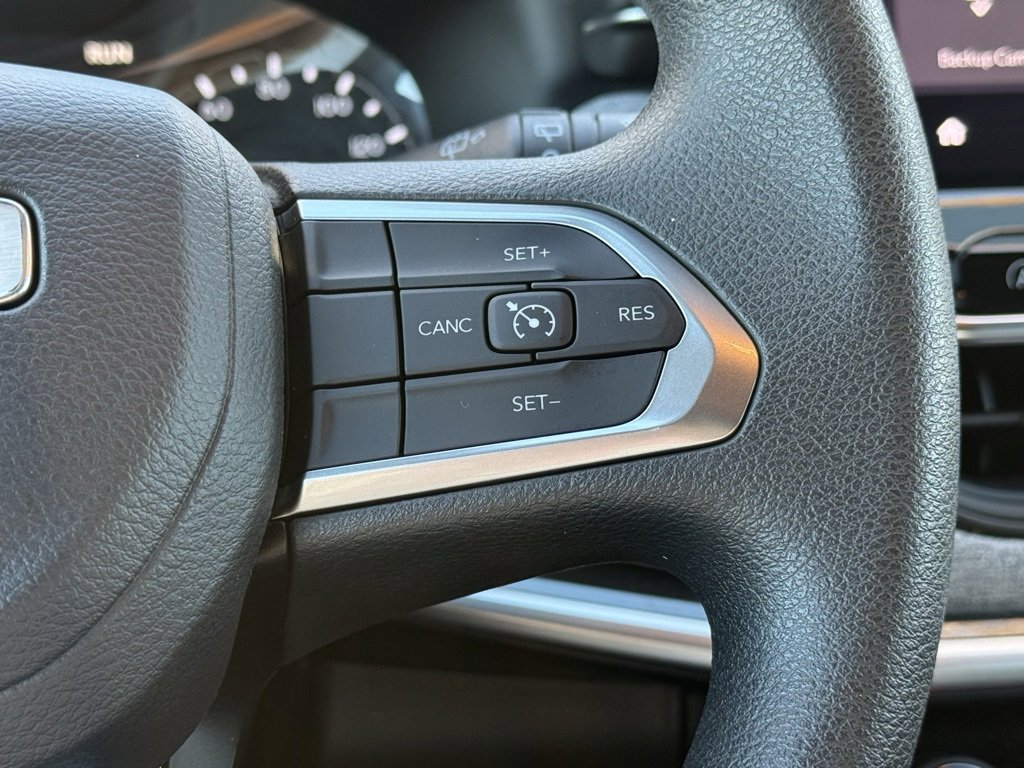 Used 2024 Jeep Compass Sport image 20