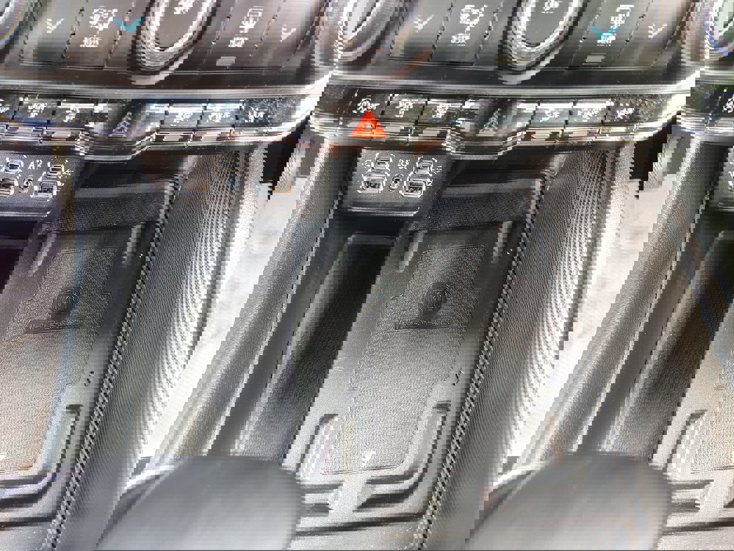 Certified 2022 Dodge Durango GT image 40