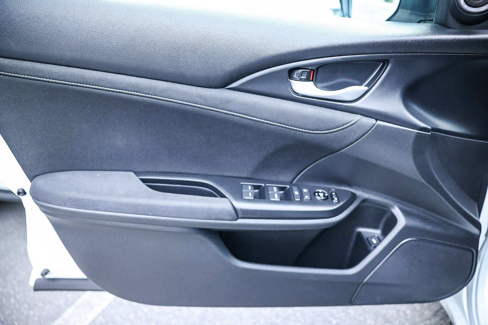 Used 2021 Honda Insight EX image 28