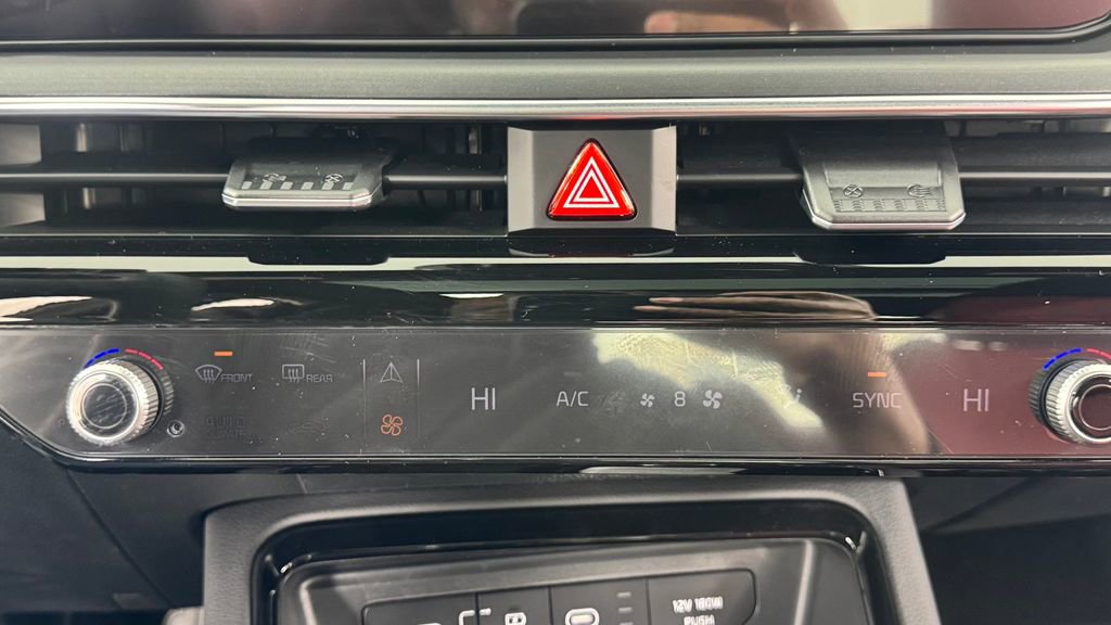 New 2026 Kia K5 GT-Line image 25