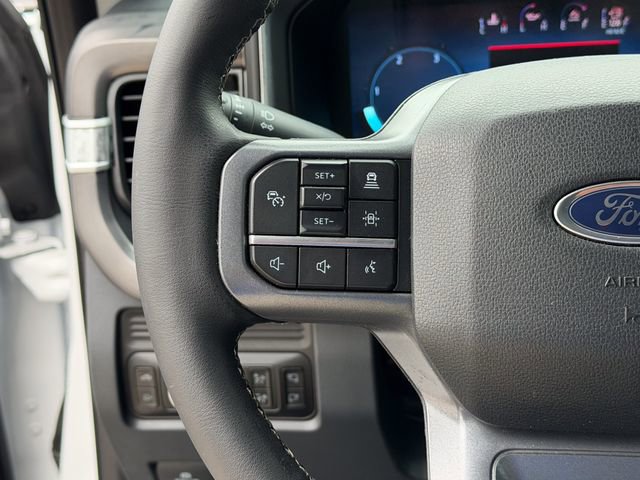 Used 2025 Ford F350 Lariat w/ Lariat Ultimate Package AWD/4WD image 14