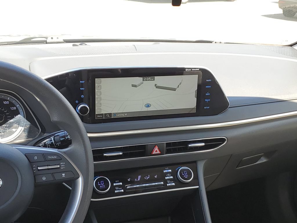 Used 2023 Hyundai Sonata SEL w/ Preferred Accessory Package FWD image 26