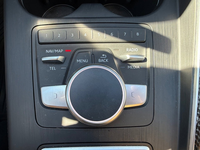 Used 2019 Audi S4 Premium Plus w/ Premium Plus Package image 29