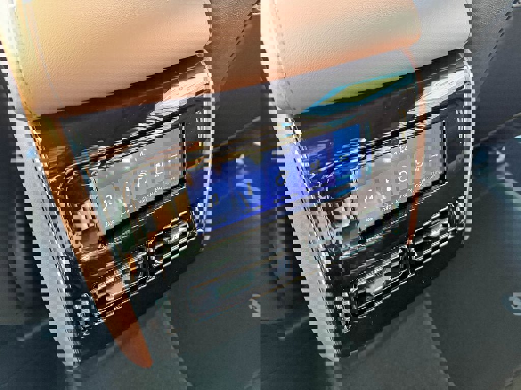 New 2026 Lincoln Aviator Reserve w/ Luxury Package image 51