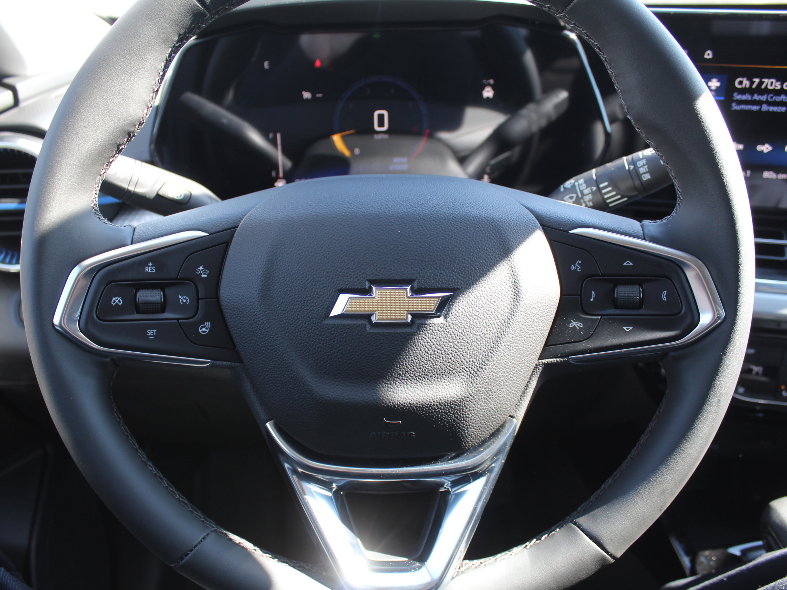 New 2026 Chevrolet Trax LT w/ LT Convenience Package image 10