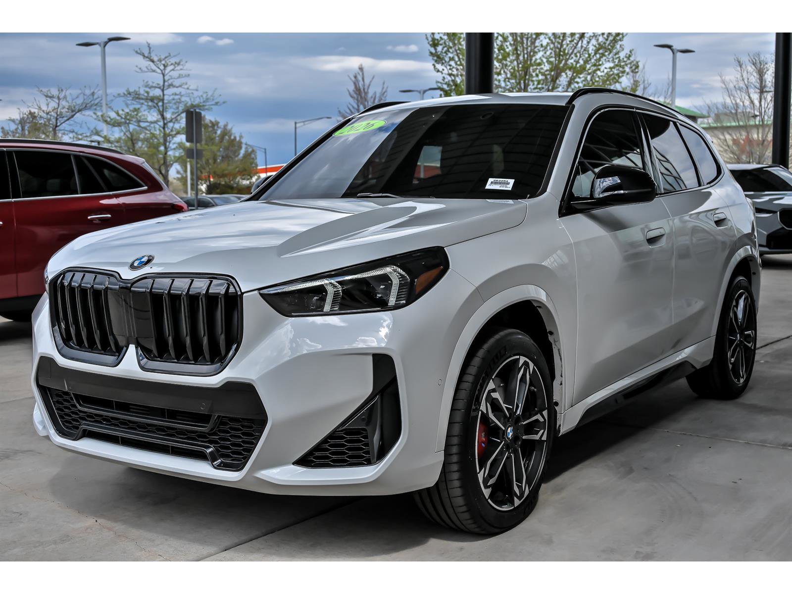 Used 2026 BMW X1 xDrive28i w/ M Sport Package AWD/4WD image 5