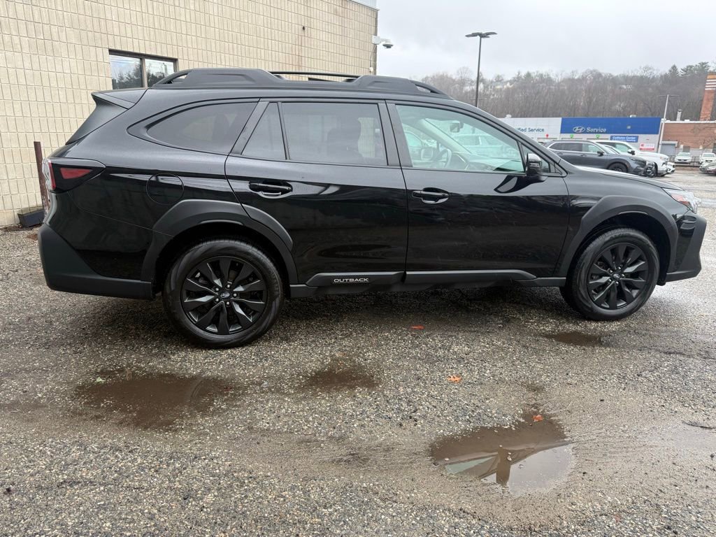 Used 2024 Subaru Outback Onyx Edition image 7