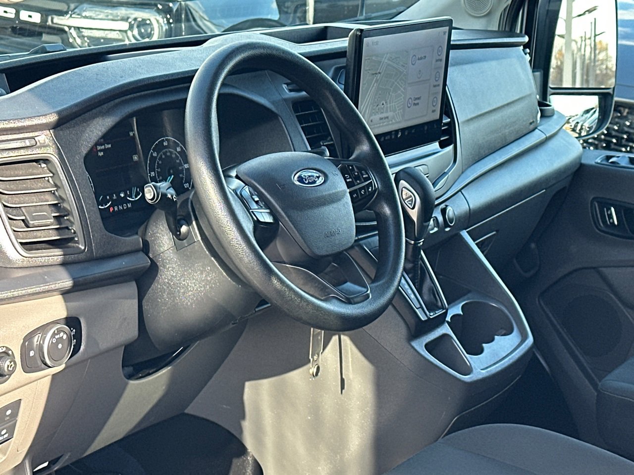 Used 2022 Ford Transit 350 XLT image 16