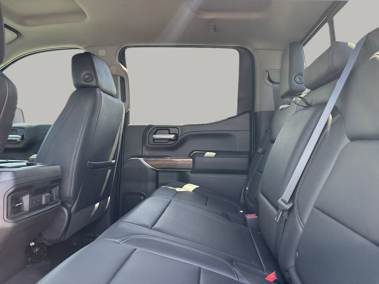 Used 2021 Chevrolet Silverado 1500 LT Trail Boss w/ Convenience Package II AWD/4WD image 14