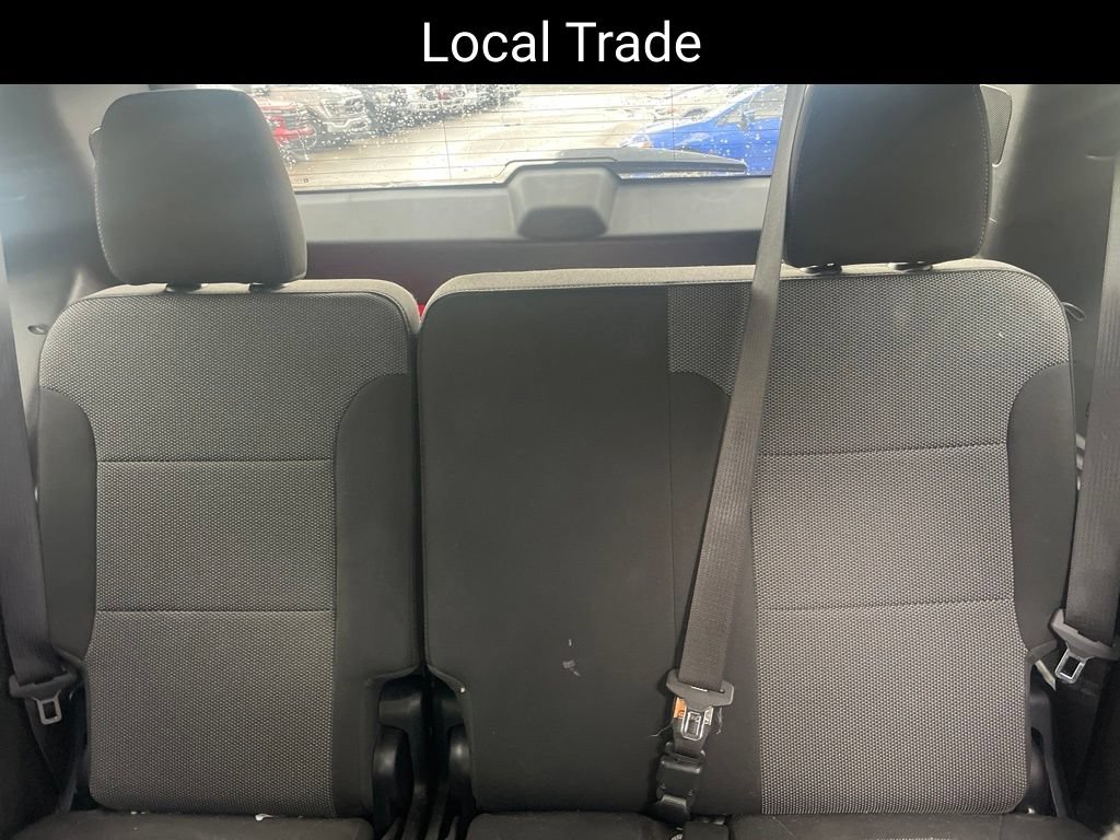 Used 2023 Chevrolet Traverse LT FWD image 9