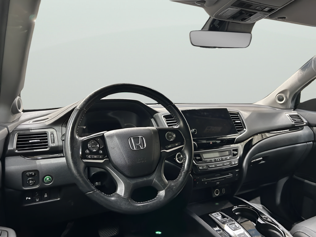 Certified 2022 Honda Pilot Touring image 11