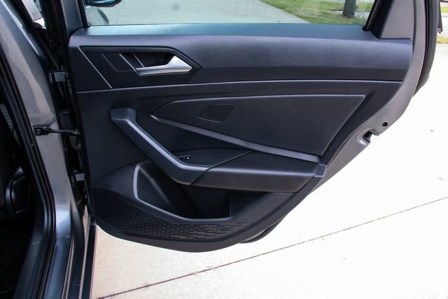Used 2022 Volkswagen Jetta S image 30