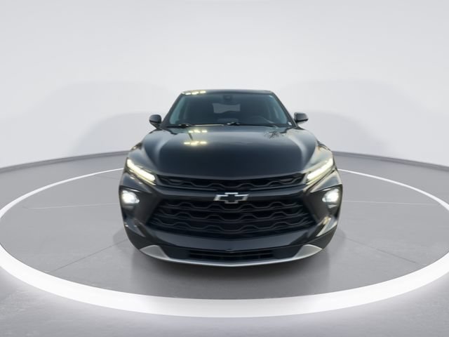 Used 2023 Chevrolet Blazer LT w/ Convenience Package FWD image 3