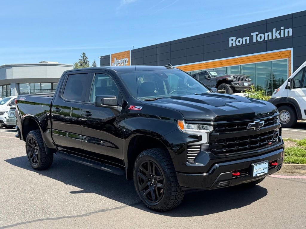 Used 2023 Chevrolet Silverado 1500 LT Trail Boss w/ Protection Package AWD/4WD image 2