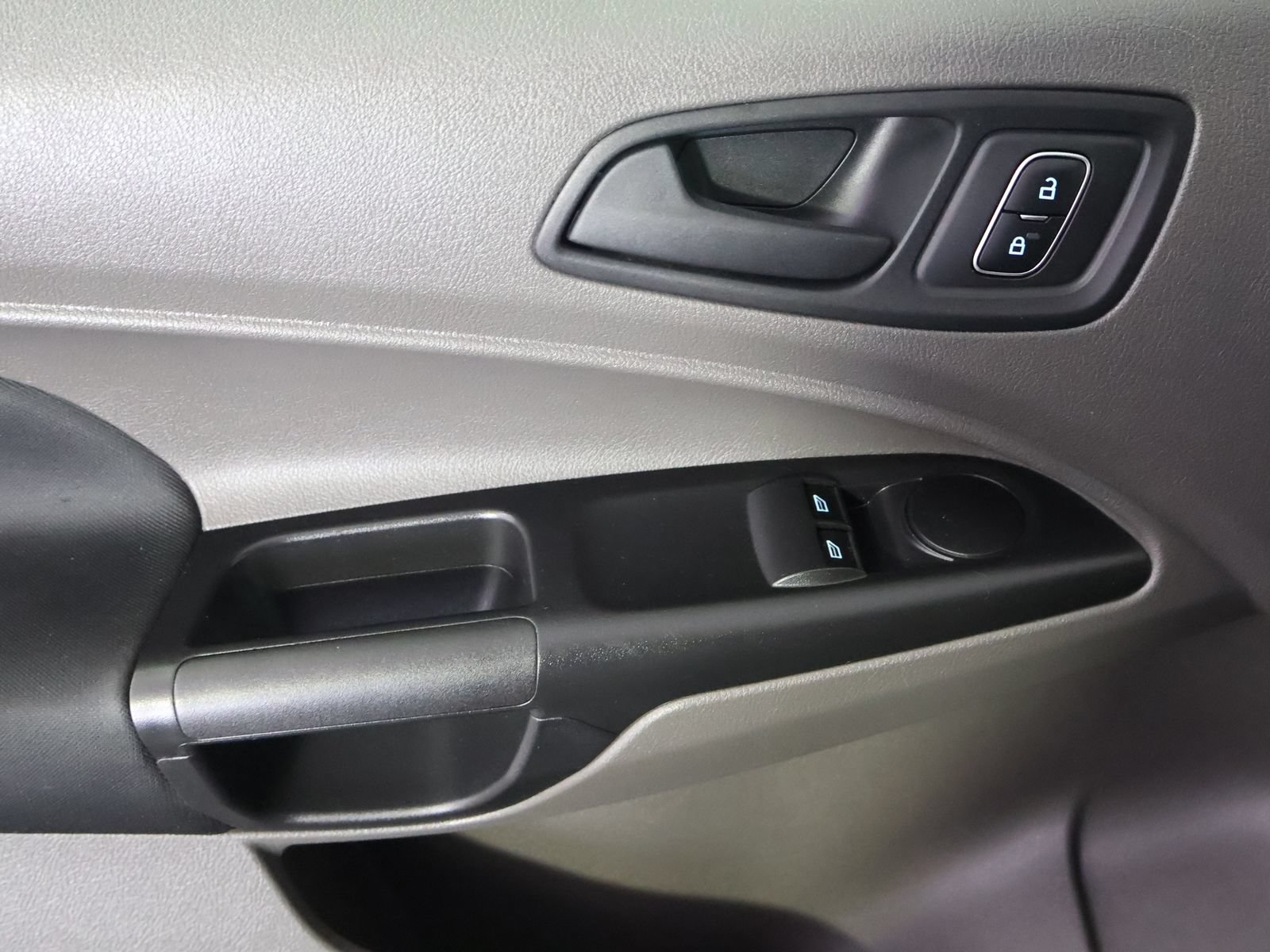 Used 2020 Ford Transit Connect XL FWD image 30