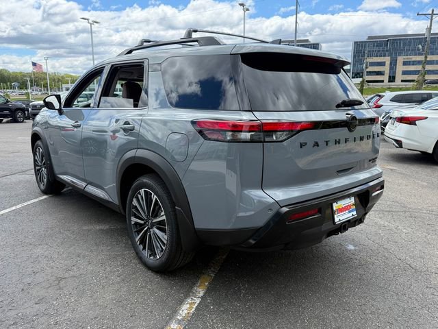 Used 2023 Nissan Pathfinder Platinum AWD/4WD image 4