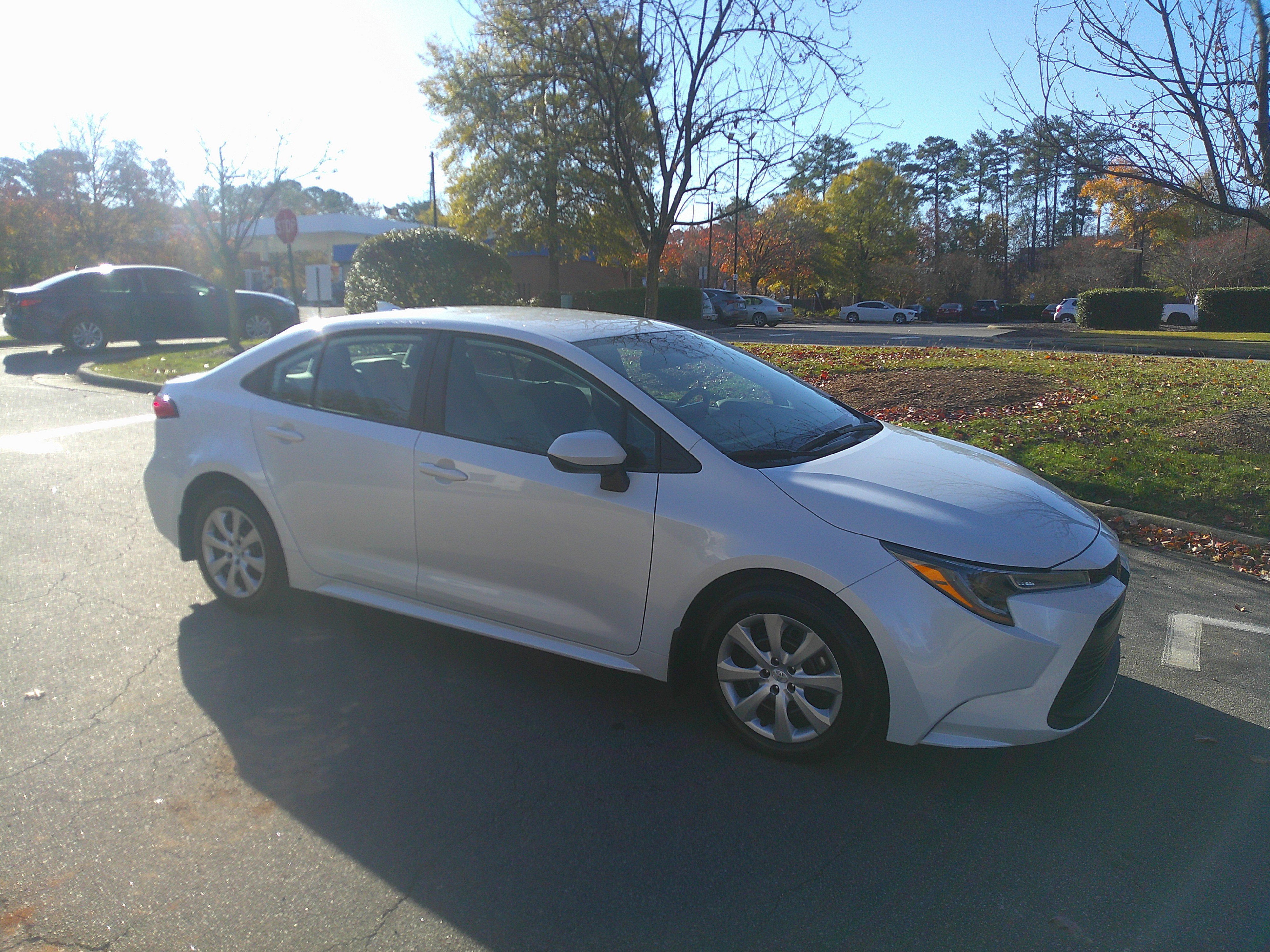 Used 2025 Toyota Corolla LE image 13